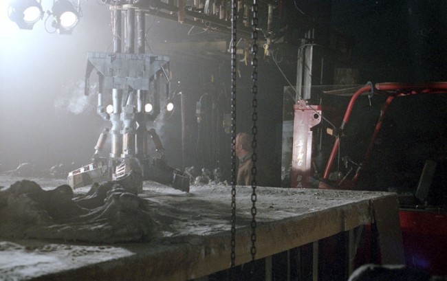 alien behind the scenes
