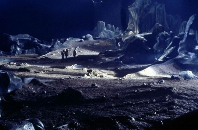 alien behind the scenes