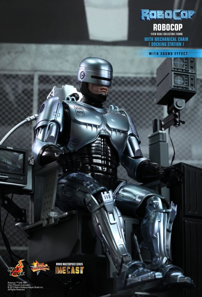 robocop talking docking station
