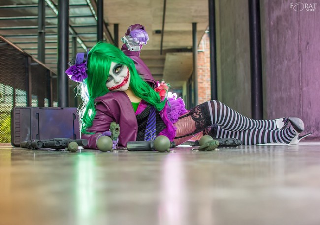 female joker cosplay