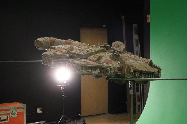 cardboard star wars millenium falcon
