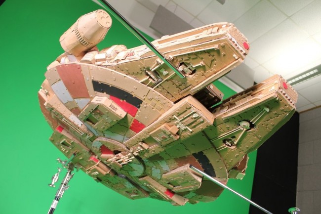 cardboard star wars millenium falcon
