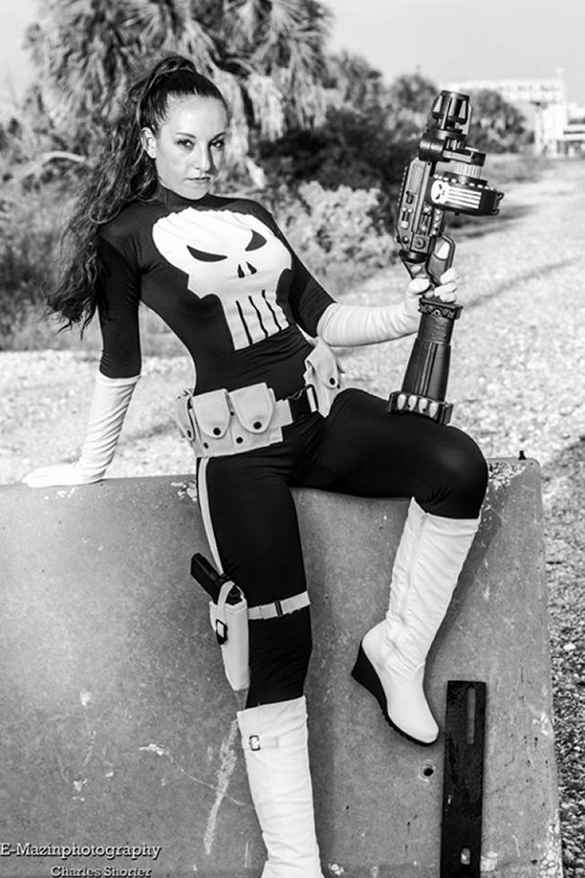 Lady Punisher Cosplay