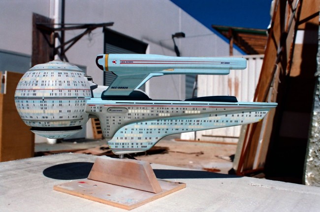 Star Trek Behind The Scenes Photos Of The U.S.S. Pasteur