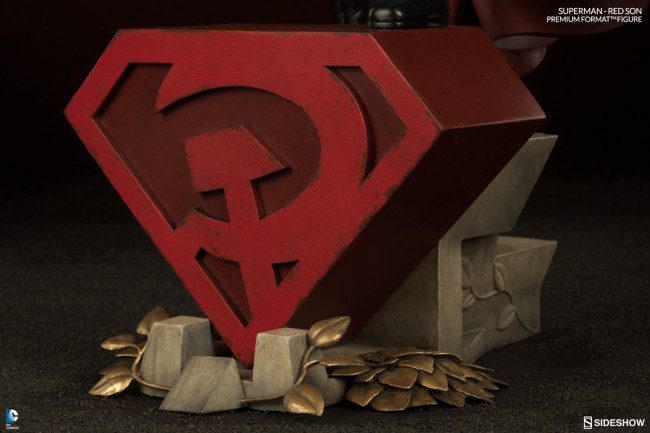 Superman Red Son Premium Format Figure