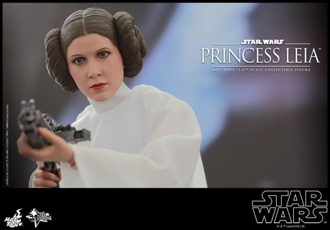 Star Wars Princess Leia Collectible Figure From Hot Toys