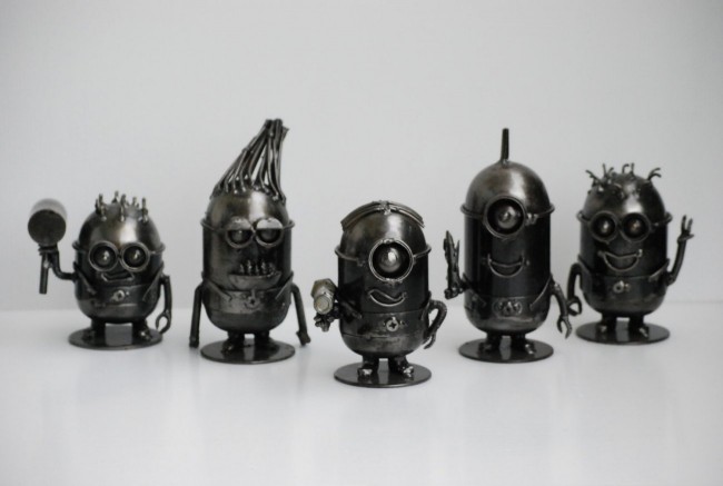 scrap metal sci fi sculptures 7
