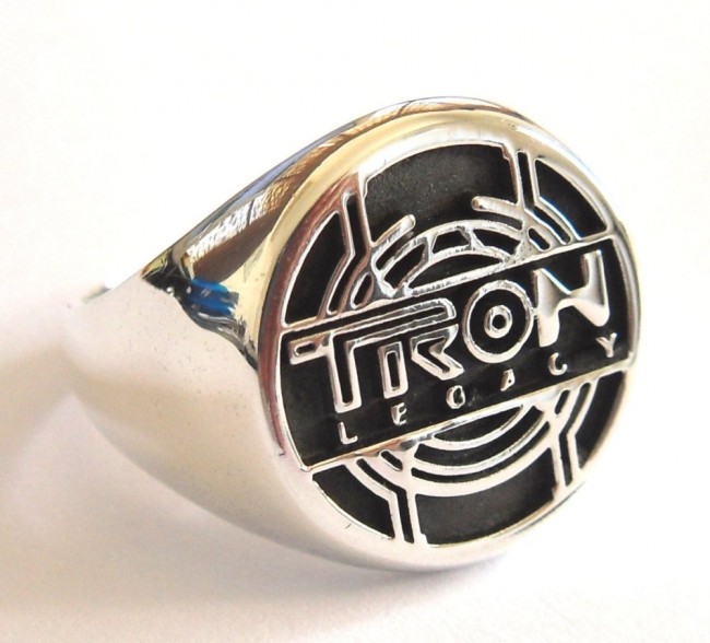 Awesome Geeky Pendants And Rings