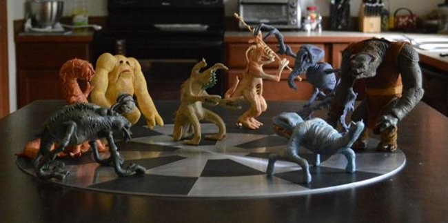 Make Your Own Playable Star Wars Holochess Set
