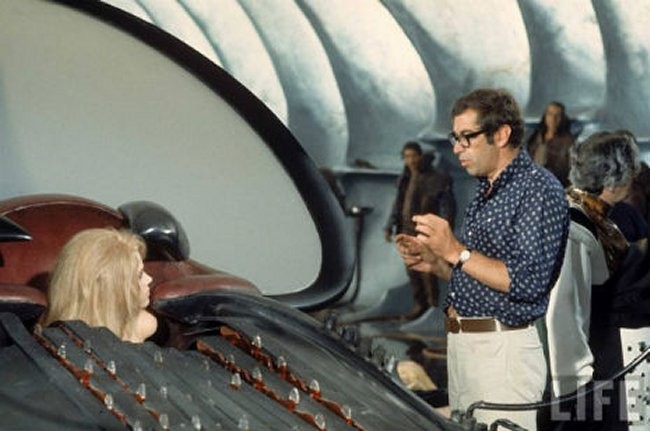 Behind The Scenes Photos Of Barbarella