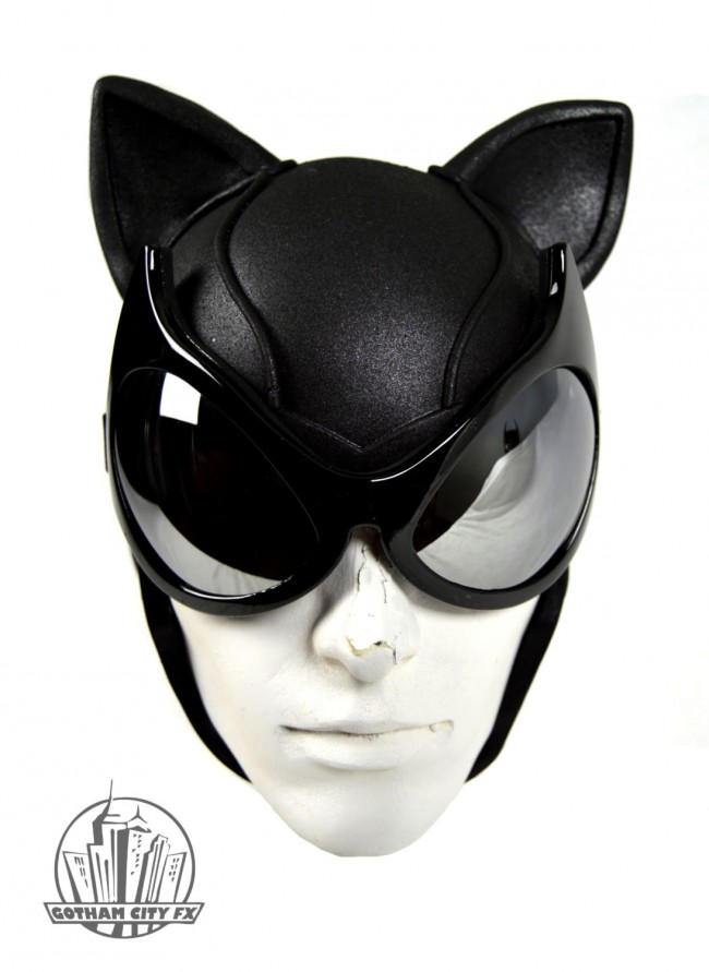 Cat Woman Arkham City Cowl With Mirrored Cat Goggles