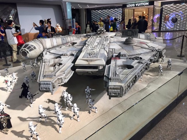 Sixth Scale Star Wars Drop Ship By Hot Toys