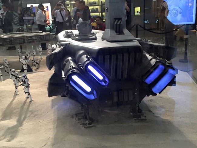 Sixth Scale Star Wars Drop Ship By Hot Toys