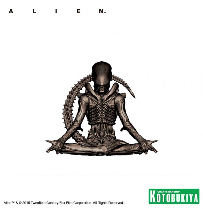 These Alien Big Chap Mini Figures Come In Some Odd Poses
