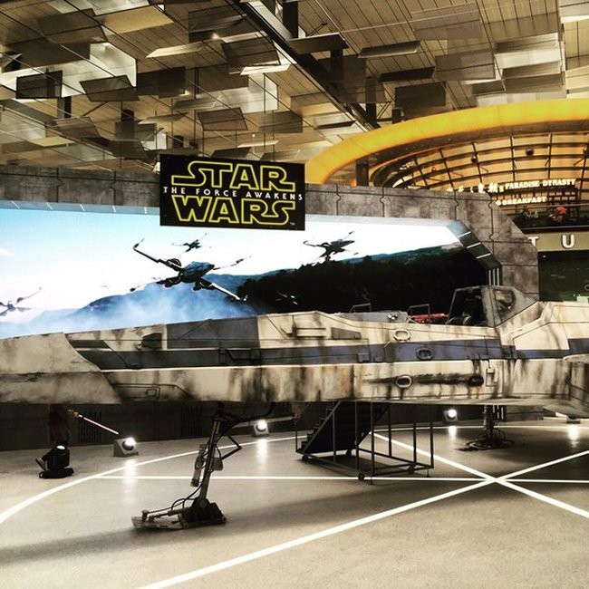 This Full-Sized X-Wing Is Parked At A Singapore Airport