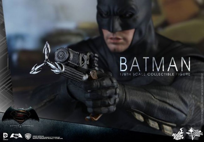 Hot Toys Batman V Superman Dawn Of Justice Batman Figure