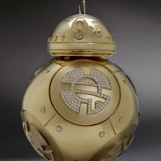 This Diamond Studded Gold BB-8 Is Worth $135,000