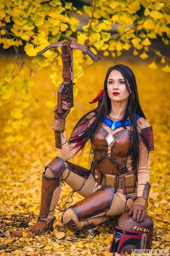 Boba Fett and Pocahontas Mashup Cosplay
