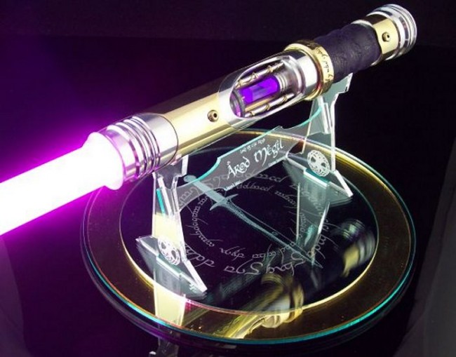 Lord Of The Rings Inspired Lightsaber