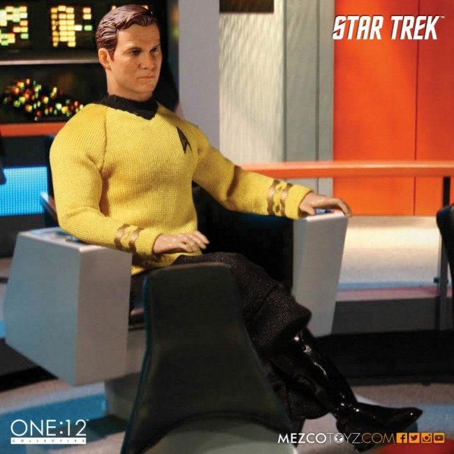 Star Trek Captain Kirk 1 12 Collective Action Figure From Mezco