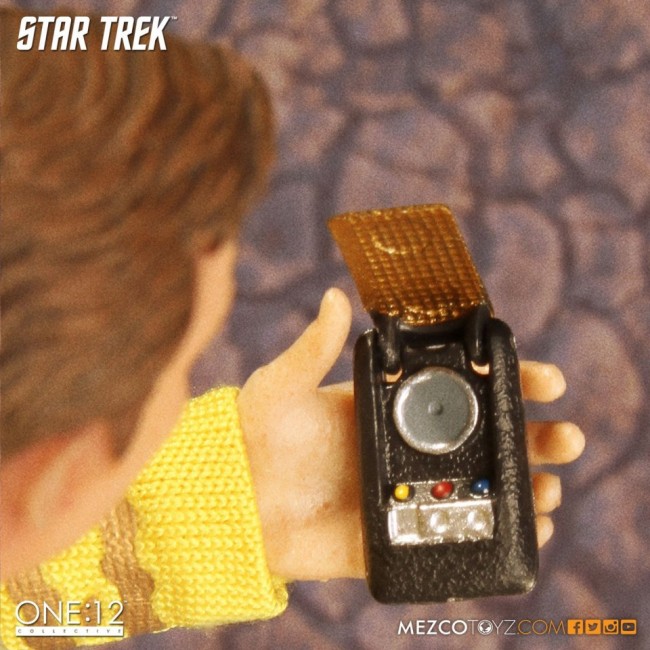 Star Trek Captain Kirk 1 12 Collective Action Figure From Mezco