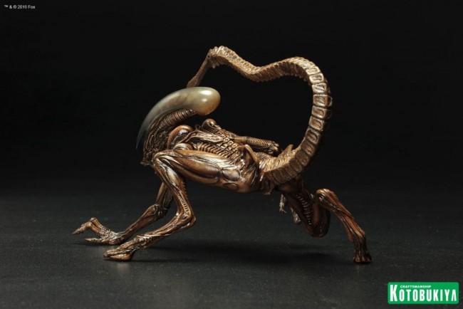 Alien 3 Dog Alien ArtFX+ Statue