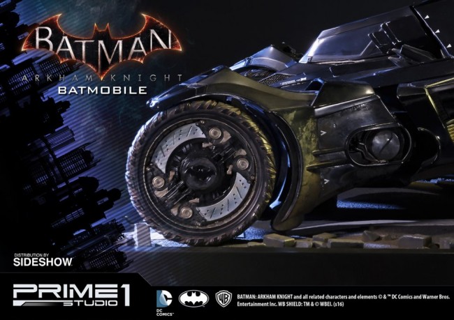 Batmobile Polystone Diorama by Prime 1 Studio