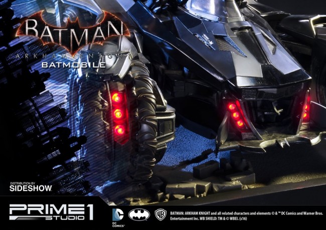 Batmobile Polystone Diorama by Prime 1 Studio