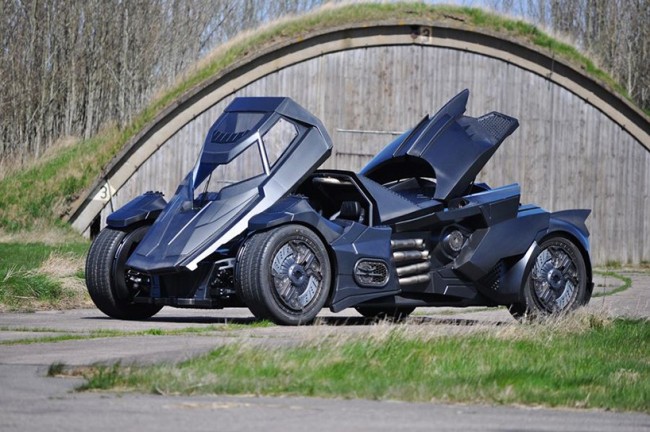 Caresto Makes A Batmobile Out Of A Lamborghini