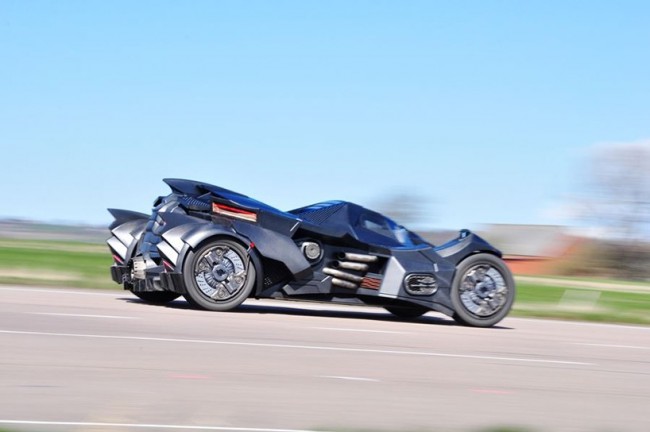 Caresto Makes A Batmobile Out Of A Lamborghini