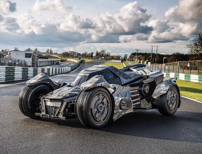Caresto Makes A Batmobile Out Of A Lamborghini
