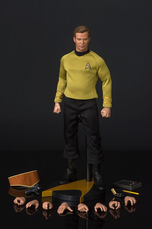 New Incredibly Detailed Star Trek Figures From QMx