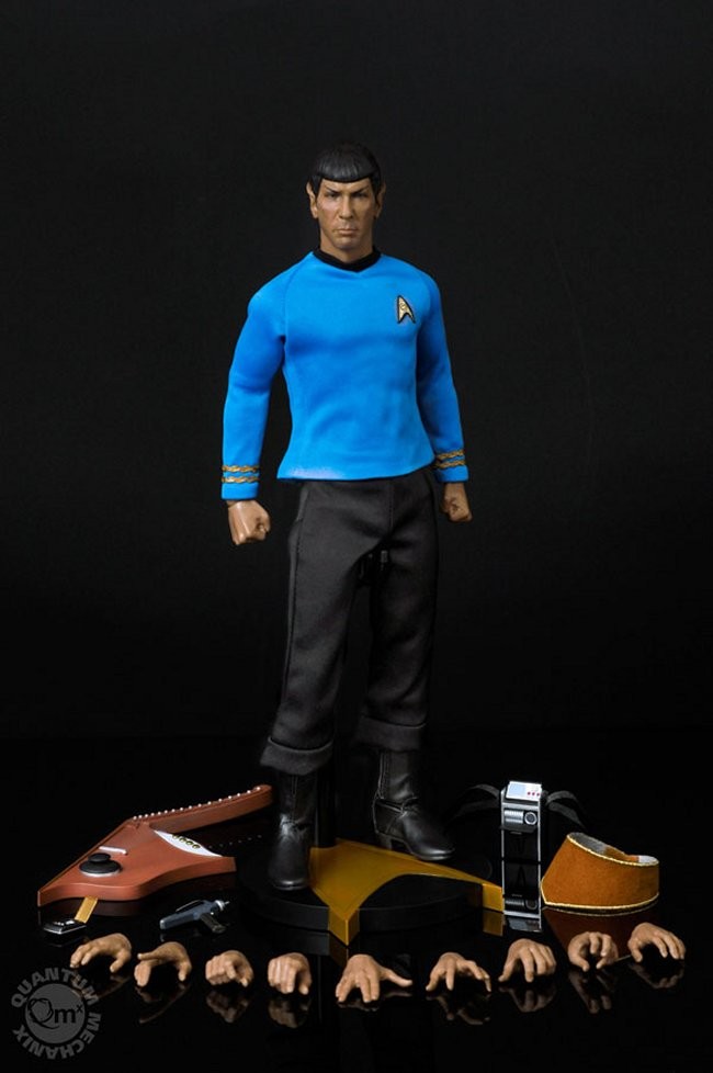 New Incredibly Detailed Star Trek Figures From QMx