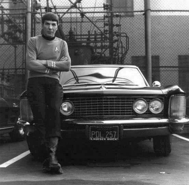 Star Trek Spock and 1964 Buick Riviera Hot Wheels Car
