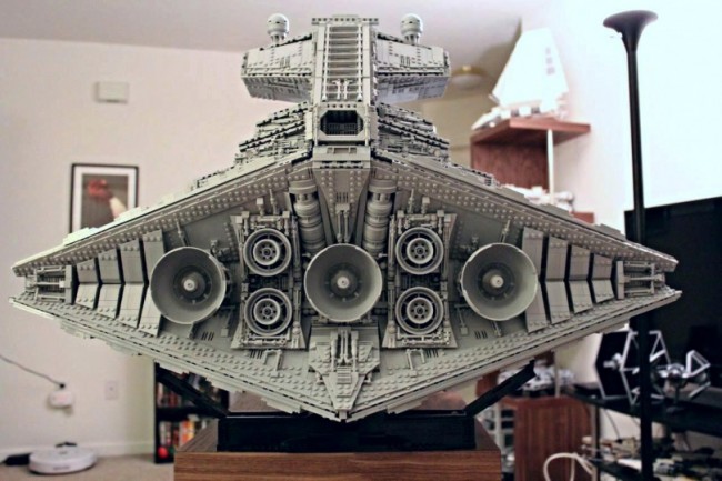 The ISD Tyrant - LEGO Imperial Star Destroyer