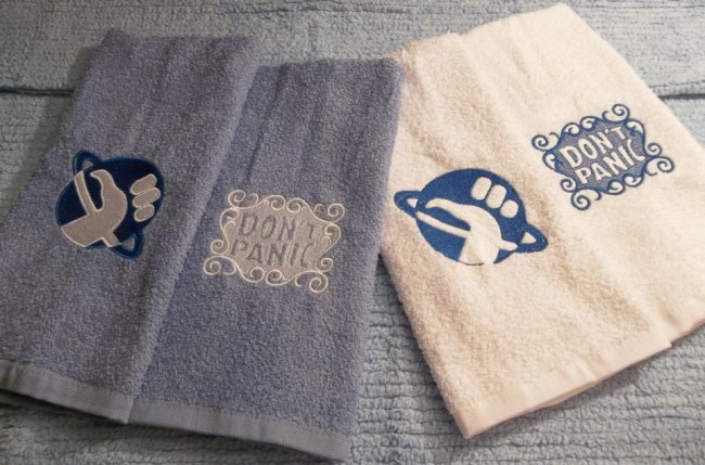 Hitchhikers Guide To The Galaxy Don't Panic Embroidered Guest Towels