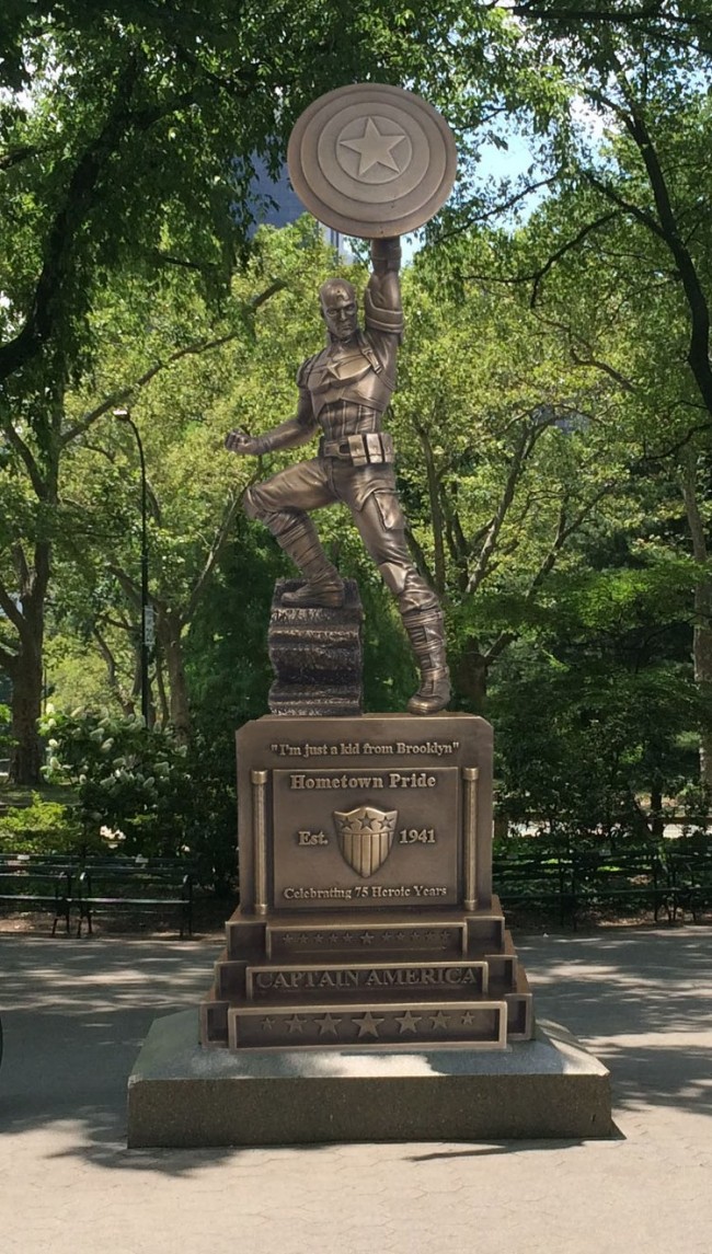 Marvel Unveils Huge Bronze Statue of Captain America