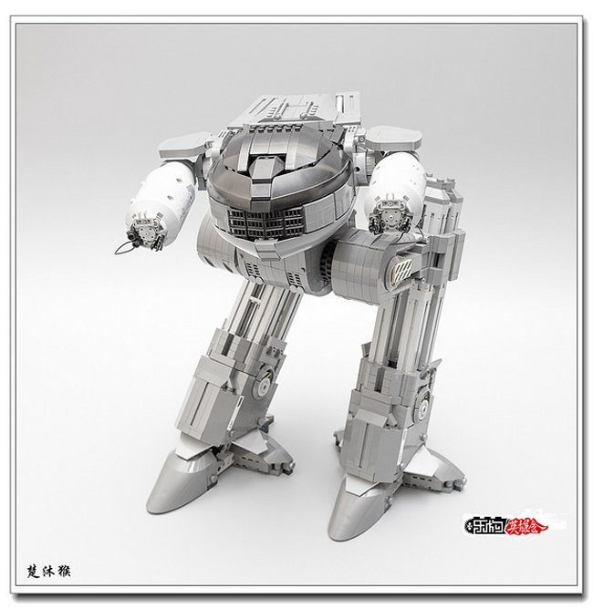 LEGO ED-209 - I'd Buy That For A Dollar